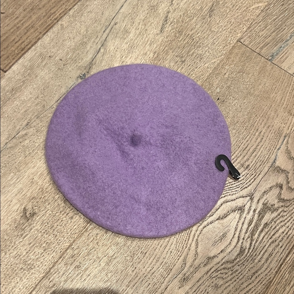 Zara Lavender Wool Beret with tags